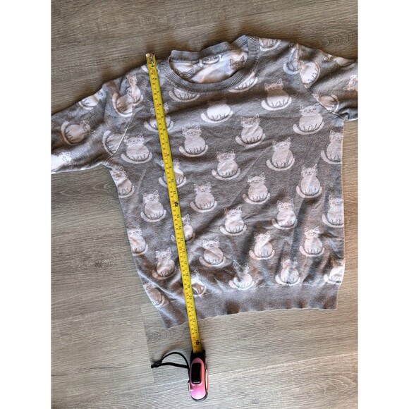 Jacquard Knit Smiling Cat Print Sweater Gray White Whimsical Juniors L - Picture 6 of 9